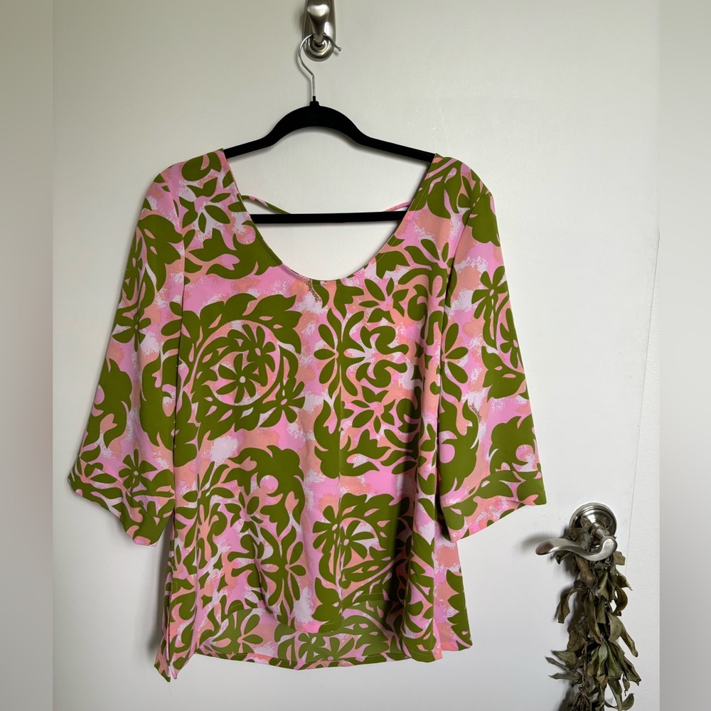 Pink and Green Manuheali’i Blouse